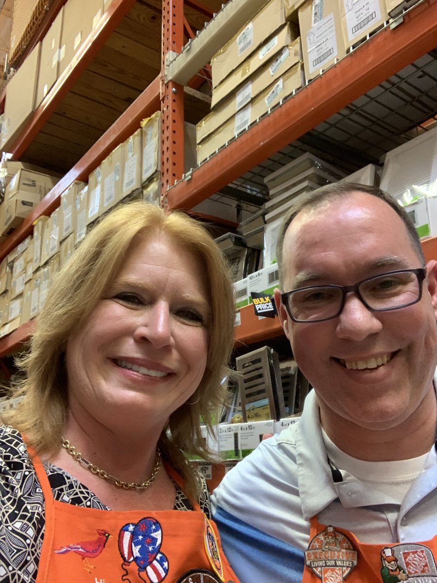 crystal_hanlon's tweet photo. “Thank You” to Team #2550, Gaithersburg, MD!  Driving Sales, Service &amp; Recovery! https://t.co/vop5izcoM2