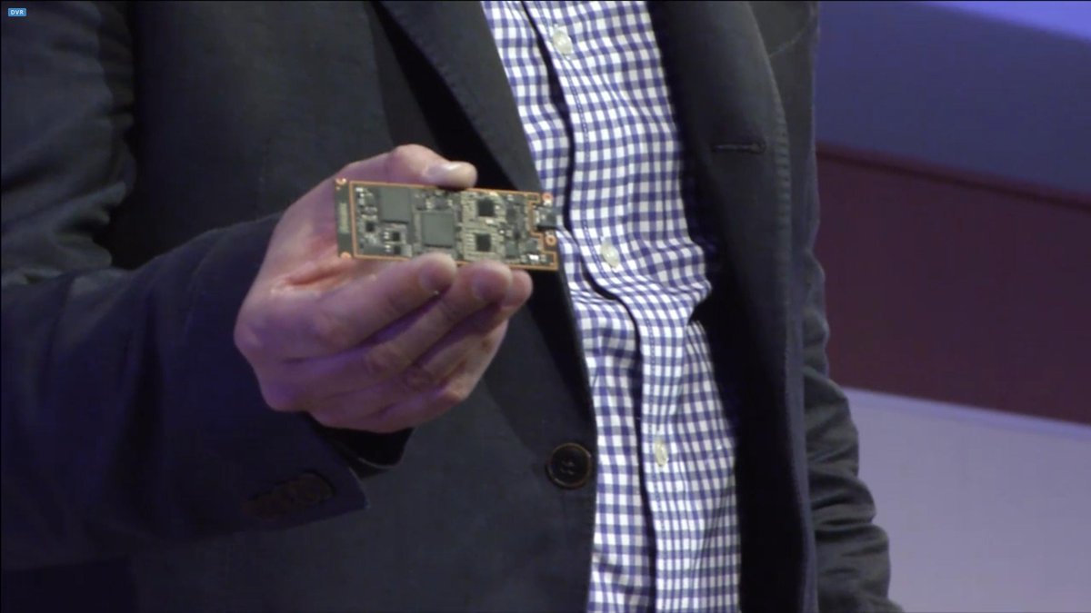 david_schor's tweet photo. GB showing Intel's Lakefield and motherboard. Smartphone-like form factor. https://t.co/jFTscm3p0X