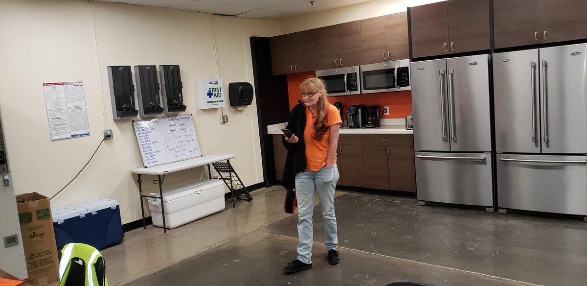 Monday was Corey's birthday. We took time to celebrate his turning of the page. Red Velvet... and that young man's smile. LOL. <a href="/schiff_david/">David Schiff</a> <a href="/AlexVar43567865/">Alex Vargas</a>