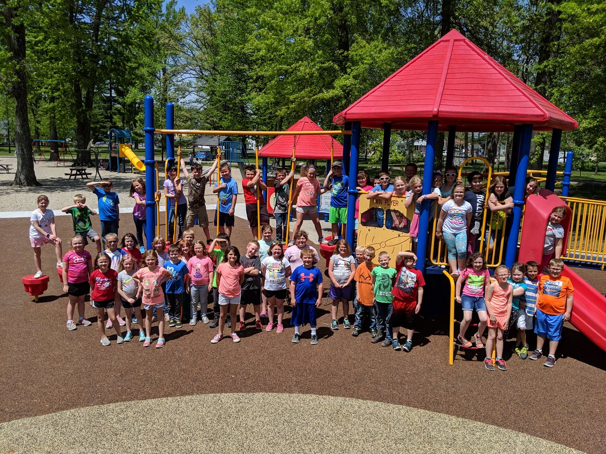 2nd grade field trip! #jcde #betheone #endoftheyearfun
