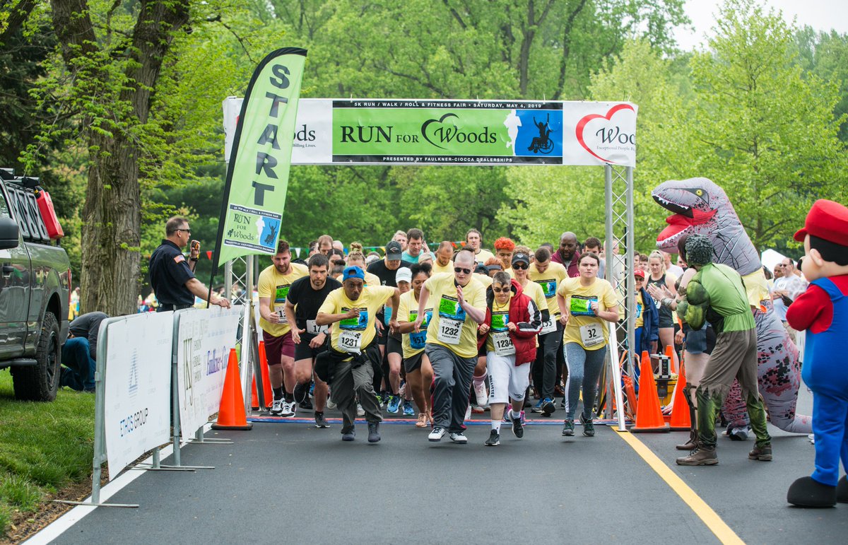 WoodsServices's tweet photo. A few of our favorite moments from the 5th annual Run for Woods! A link to the full album will be posted in a few days! #RunforWoods https://t.co/13Tq1xFxcj