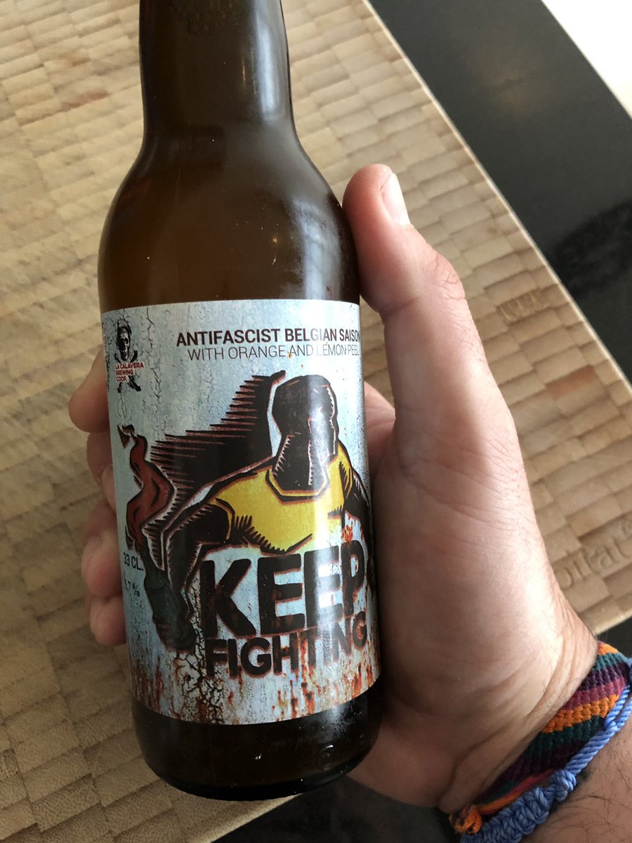 VictorCorreal's tweet image. Amo las birras de @SnappBeer #AntiFascist