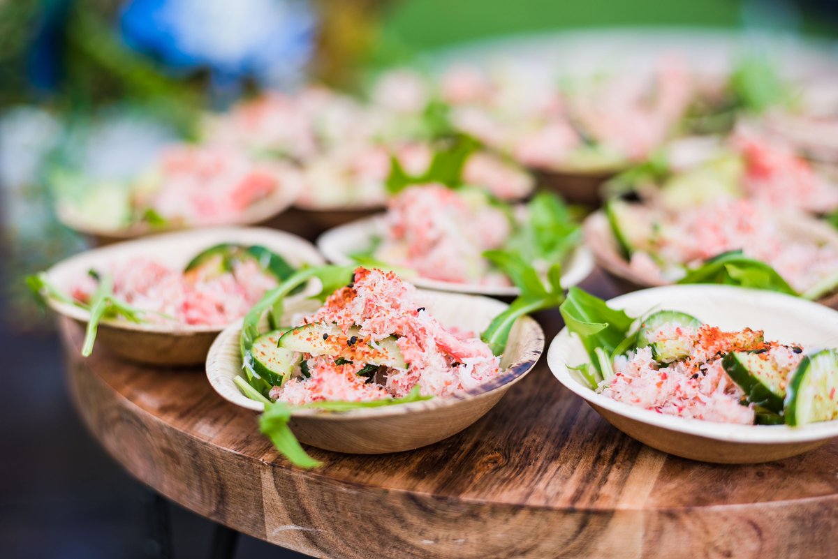 MelissasProduce's tweet photo. A look back at our showcase with @LevyRestaurants an event put on by @MPI at the infamous @RoseBowlStadium! 🌴☀️😋 #GMID2019 https://t.co/Iq255Ik0j5