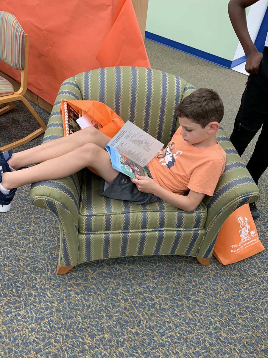 2cawilson's tweet photo. We really enjoyed Wake up and Read! Thanks @lreslitcoach @Literacy4Wake ! 😊 📚 https://t.co/m3AtHbiJwg