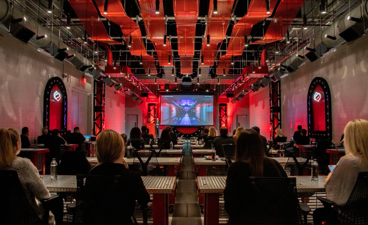 Switch's tweet image. Thanks to all the #Trace3Evolve attendees who joined @Switch VP of Sales, Terri Cooper @tcooper555 for a tour of The Core Campus! #DataCenters #Hyperscale #AI #Cloud #IoT