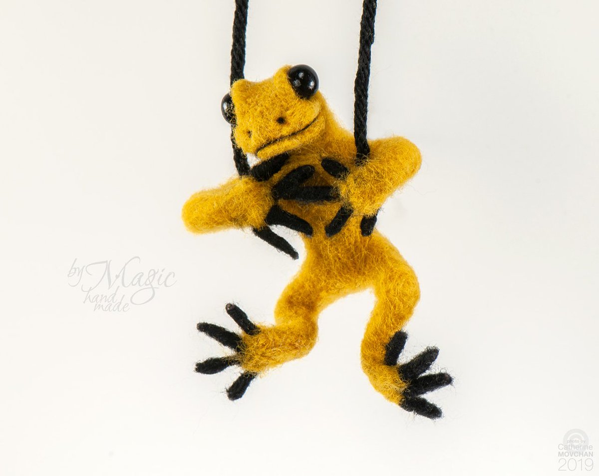 byMagicHandmade's tweet image. Do you like exotic stuff? I have unusual necklaces with bright frogs in my Etsy shop :) etsy.me/2YgRTBQ 
#onlinecraft #HandmadeHour #womaninbizhour #Etsy