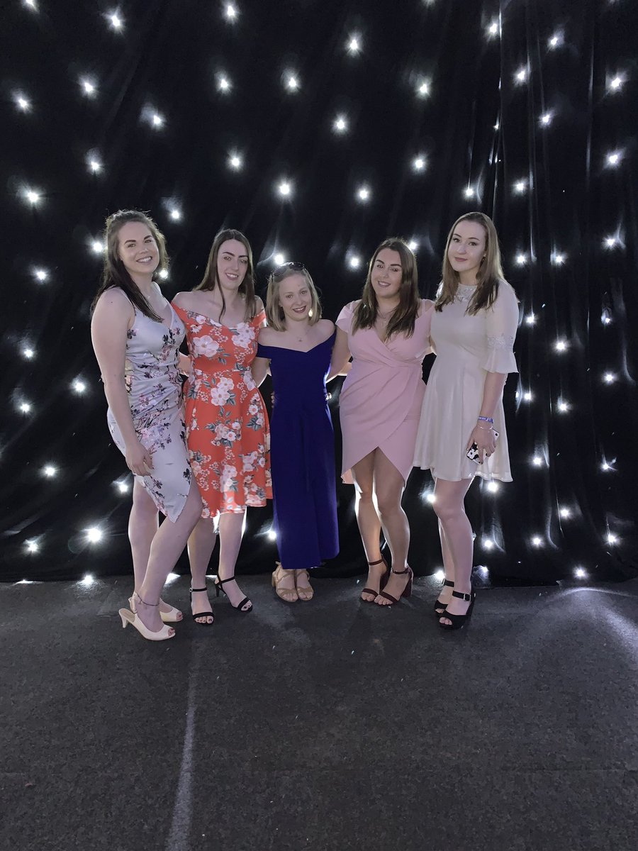 Our girls looking smashing tonight at the sports awards 💙 <a href="/yoursu/">Me</a>
