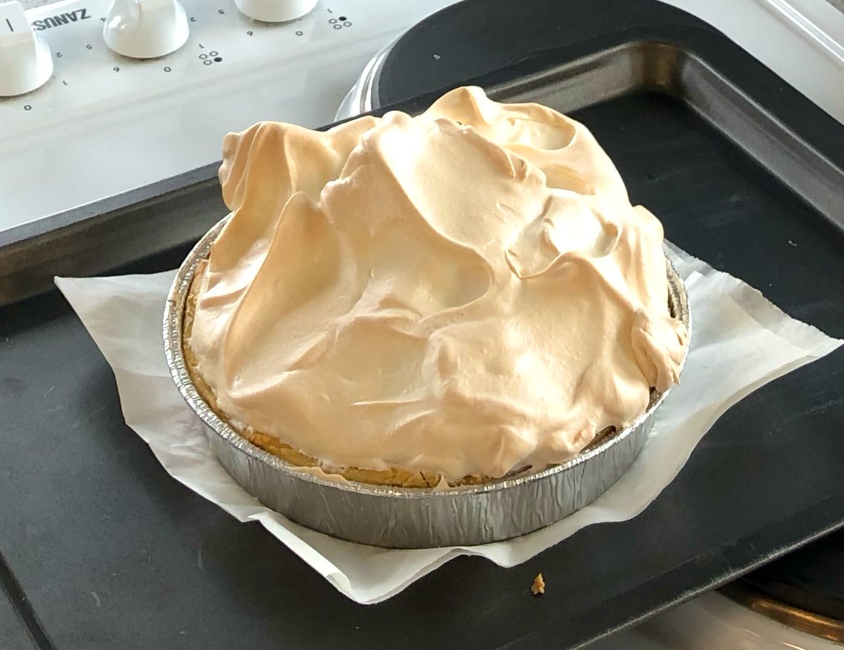 HomeEcDept's tweet photo. Year 10 have made some amazing lemon meringue pies with Miss Sutton! The smell was out of this world 😋 https://t.co/o5hdjaw1Ug