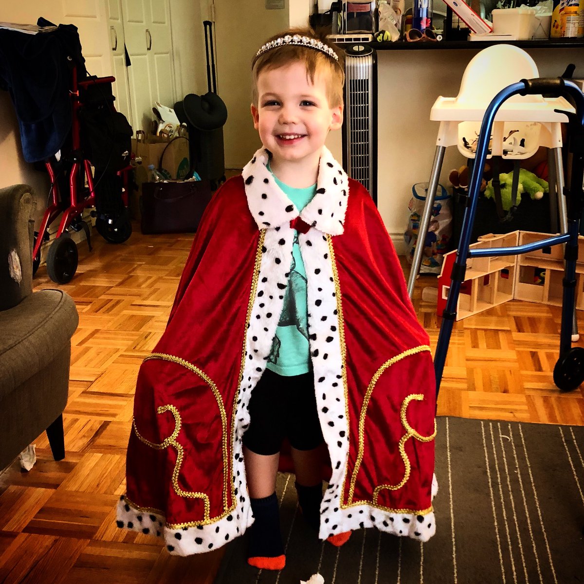 ashleynewsie's tweet photo. Foreshadowing. #TheRoyalArchie https://t.co/PIzHJvTXMm