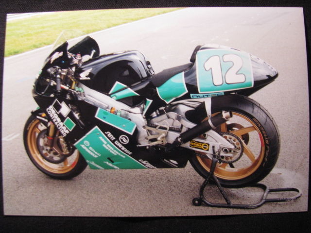 McComisky's tweet photo. @topcoalpha @MotoGP @wxatgp500 @gp_originals @popsyosh34 @ragedesigns11 Absolutely bang on lad, was thinking about the boy Aoki on his weapon. #gotitwrongagain!!! https://t.co/srLw9Lz1Y3