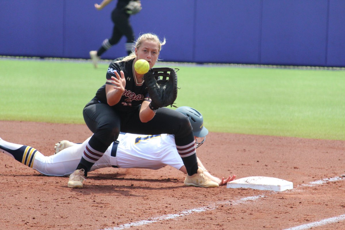 CAASports's tweet photo. Check out some of the photos from #CAAChamps game 1 

@CofCSoftball vs @DrexelSoftball 

GALLERY: https://t.co/Eun3vGNkgc https://t.co/mg3Ue3ZheE