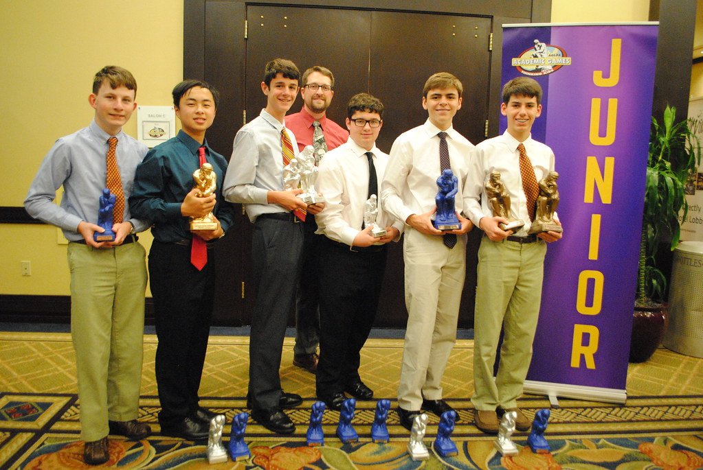 #AcademicGames represented Brother Martin proudly at the recent 2019 National Tournament. Congratulations #Crusaders on excelling and placing top in the Country! #BMHSCrusaders brothermartin.com/academic-games…