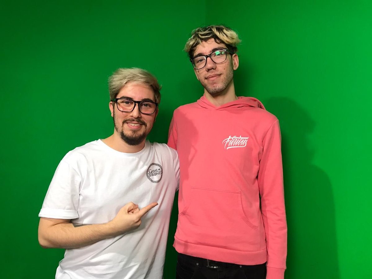 Esta semana en #CyberixEsports nos visita <a href="/Nanzless/">Huel</a>, jugador de #COD en <a href="/FuriousGamingLA/">Furious Gaming</a>. Además, <a href="/guilloleoz/">Guillermo Leoz</a> y <a href="/kevoesports/">Kevin Aiello</a> van a estar contándote todas las novedades sobre #Esports. Encontranos esta medianoche en <a href="/vorterix/">Vorterix</a> o twitch.tv/malditosnerds. Powered by <a href="/ClaroArgentina/">Claro Argentina</a>