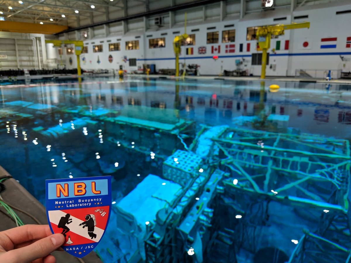 I had a fantastic internship at NASA's Neutral Buoyancy Lab this spring semester. Learned a lot, meet a lot of awesome people, and even got to SCUBA dive in the 6.2 million gallon pool used to train astronauts to perform spacewalks!
#NASAIntern #NASA #NBL #NeutralBuoyancyLab