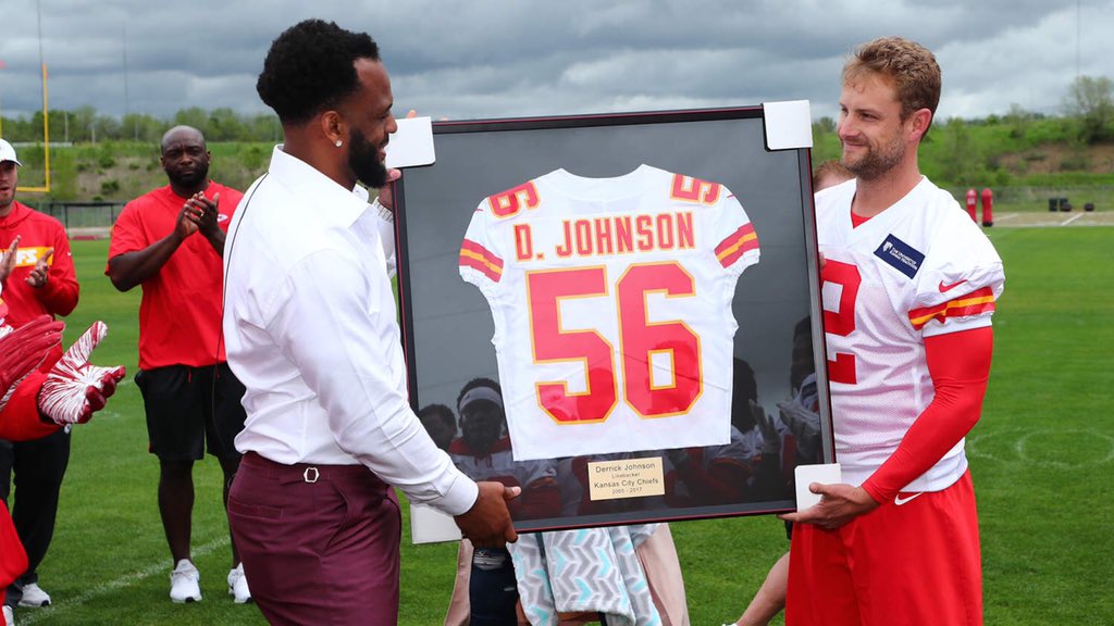 derrick johnson jersey