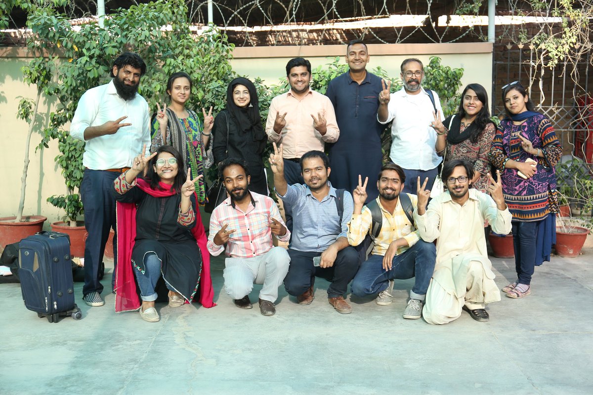 NidaAyoub1's tweet photo. DICE Fellowship Hyderabad! British Council Pakistan School of Leadership.
Week3, Feasibility &amp; Scale up.
#Dice #Sol #BritishCouncil https://t.co/ZxMcWG0r5u