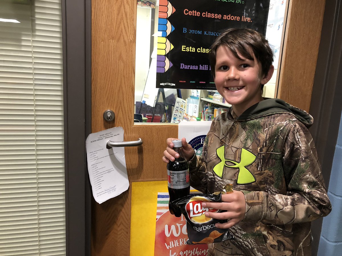 Feeling pampered from our awesome PTO this week! Room service today! <a href="/RH_Elementary/">River Heights</a> #gotRHpride