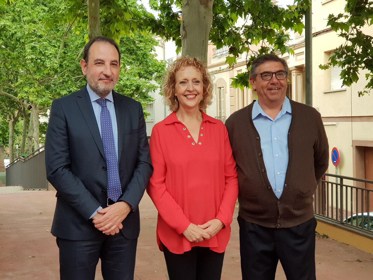UnitsCat's tweet photo. Força Corbera, la candidatura encapçalada per @rosaboladeras i Manel Ripoll, amb @Ramon_Espadaler. @psccorbera i @UnitsCat, #UnitsPerAvançar https://t.co/9ozKynHQ6i