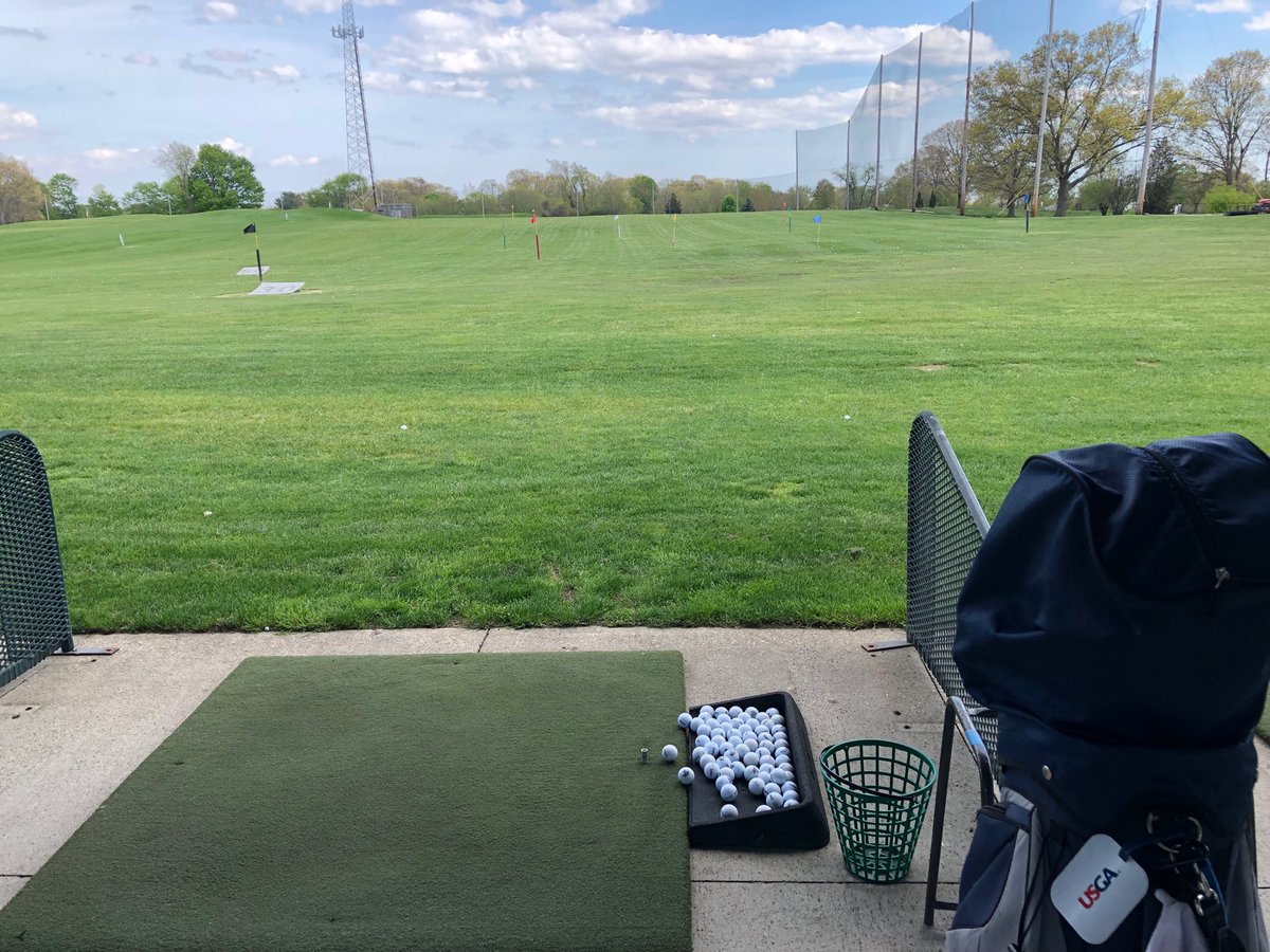 NEP4L's tweet photo. Done working time for golf practice before big tournament vs 78 others #finaltuneup https://t.co/hpqbJQYZxt