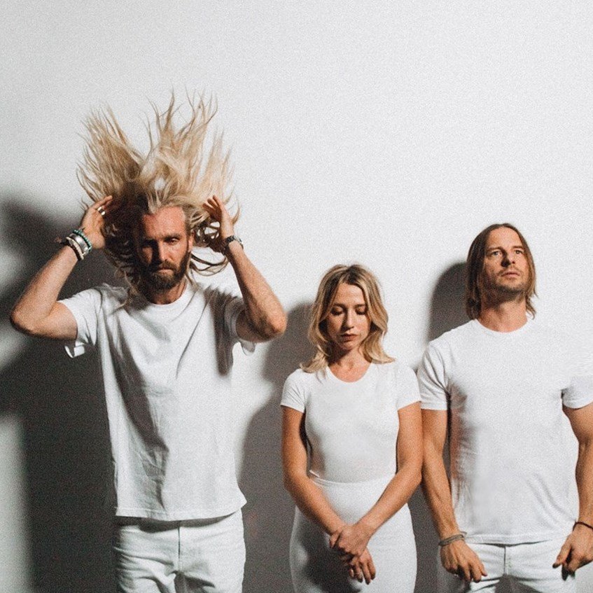 Impactful, important and instantly engaging new single/mini-documentary on US immigration from LA trio <a href="/greatescapereal/">The Great Escape</a> on 'Where Do We Go From Here?' out now via <a href="/MoraMayAgency/">Mora/May Agency</a> : listenwithmonger.blogspot.com/2019/05/the-gr…