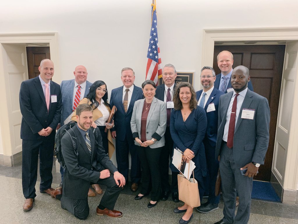 emilytraiforos's tweet photo. Productive discussion on freight rail in #MN district 2 @RepAngieCraig #RailDay2019 #45GTaxCredit @CanadianPacific @LoramInc @GoRail @UnionPacific
@AAR_FreightRail @scottschulte @MNcounties https://t.co/gz1X2JJNiH