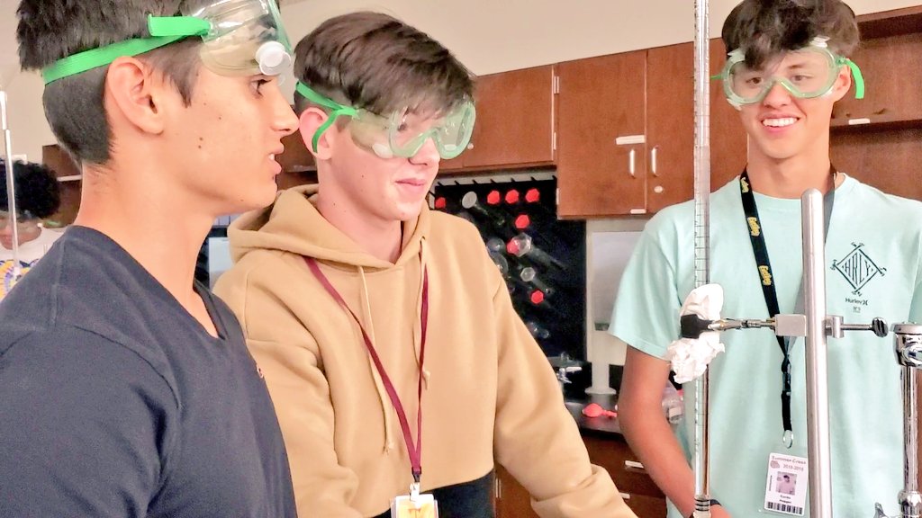 MsHarris_SCHS's tweet photo. Analytical Chemistry: Acid-Base Titration Lab! Students must make a standardized base and determine the molarity of an unknown acid! 😯🧪🤓 #labday #titrations #SCHSweareone #PreAPChemistry #Chemistry @HumbleISD_SCHS https://t.co/ras97WqQff