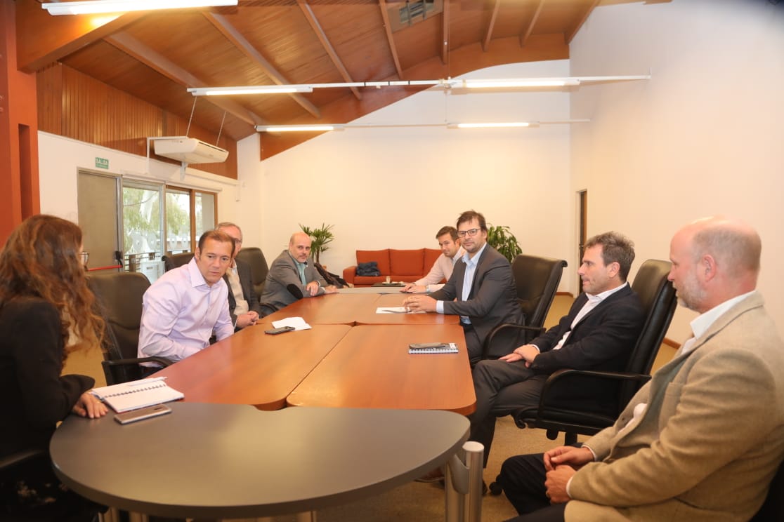 Omar Gutierrez tweet media