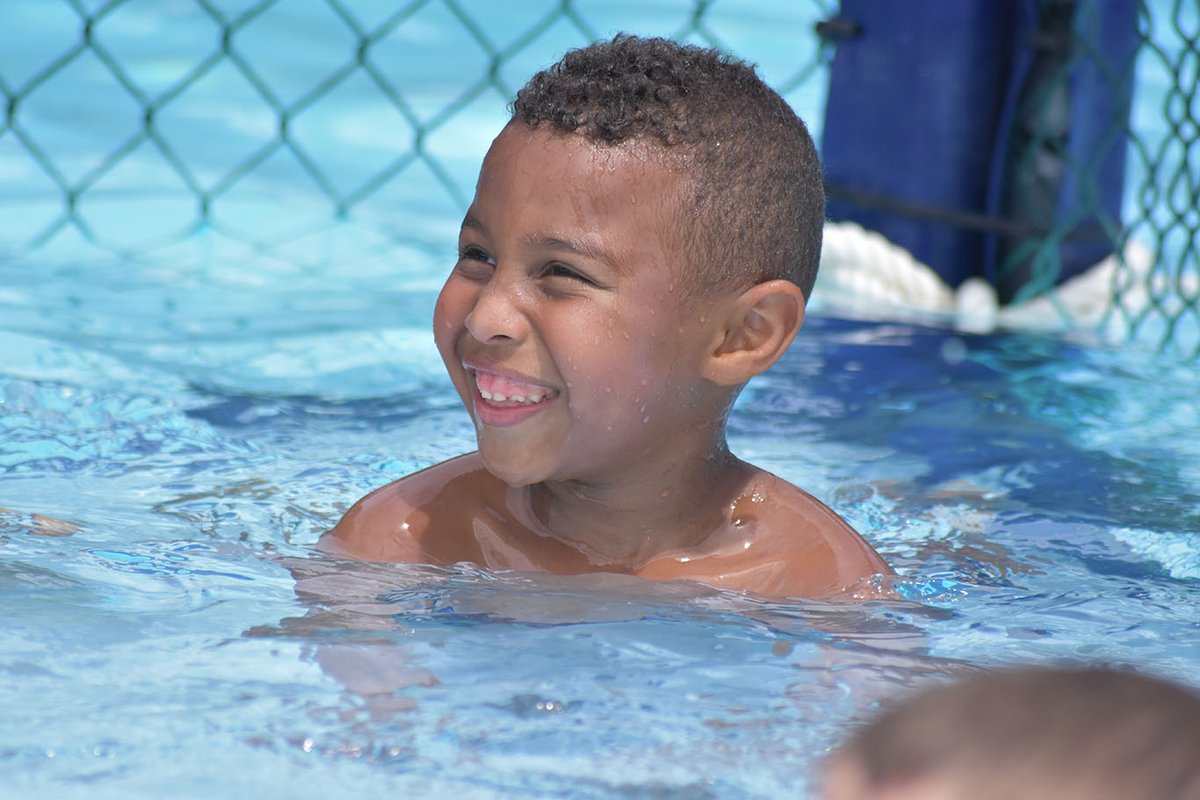 nysymcas's tweet photo. Building a better us includes water safety and swimming! Our #YsInNY have vital swimming programs for teaching children, #SafetyAroundWater. 📸: @CD_YMCA #YSwimLessons https://t.co/1US9e03NAg