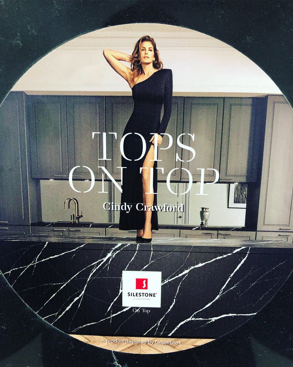 GiadaSurfaces's tweet photo. The #SlabOfTheDay goes to the oh so bold Eternal Marquina #Quartz from @silestonebycosentino 😍🙏 Ps. No, @cindycrawford does not come with your #Countertop #kitchendesign #designyyc https://t.co/DyG5NBzAY5