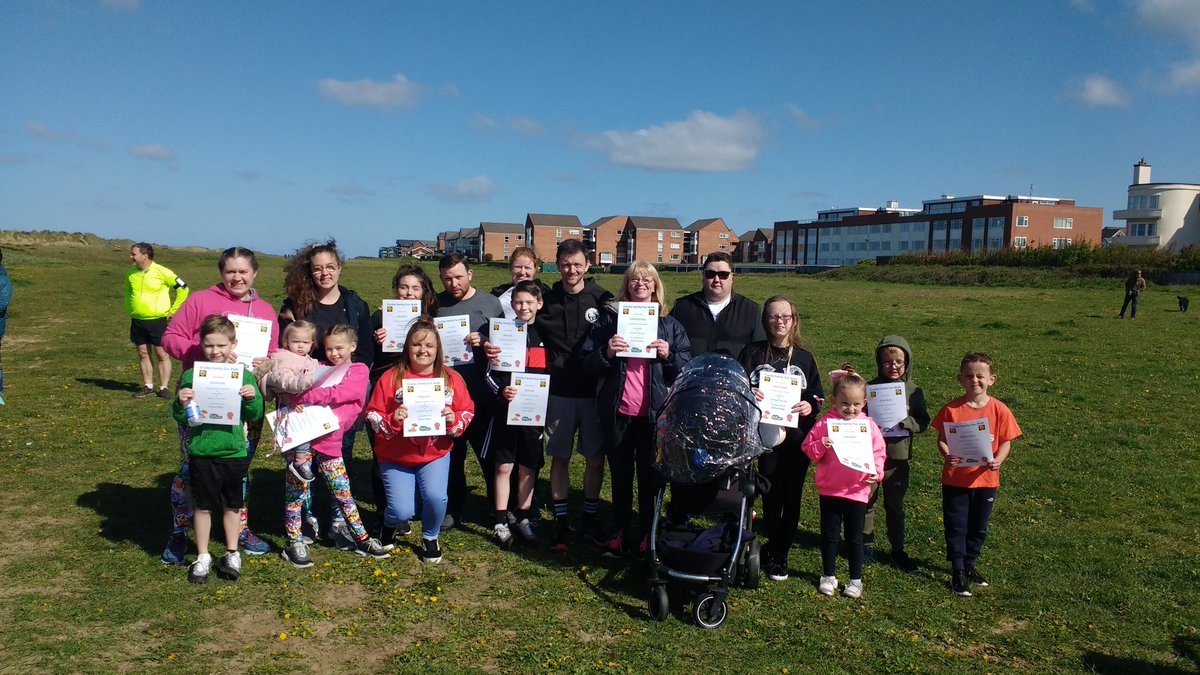 crosbyparkrun1's tweet photo. This lovely family ran in memory of Jimmy Fisher last Saturday. They are hoping to make it a yearly thing. #crosbyparkrun #crosby #runninginmemory #parkrun #parkrunuk #loveparkrun https://t.co/TnSYtB4u6x