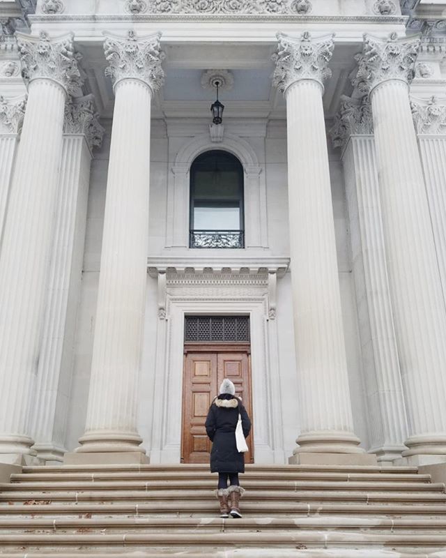 A little while back, we took a weekend trip upstate, where we had dinner at the @theculinaryinstituteofamerica 🍽️, explored the scenery 🌲, and visited Vanderbilt Mansion.  I didn't know too much about the Vanderbilt family and was surprised to learn that this was one of the …