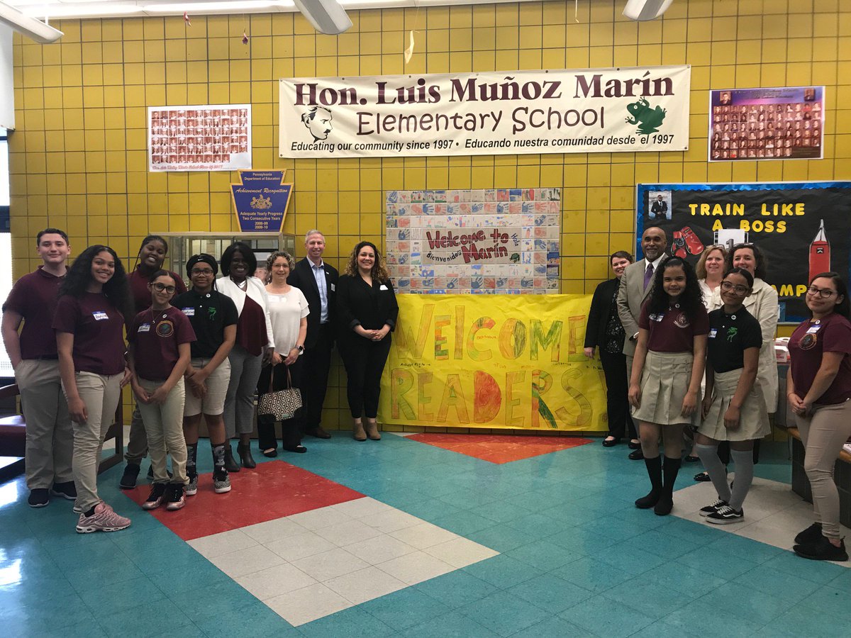 ChamberPHL's tweet photo. We had an amazing time at Muñoz-Marín ES this morning. Thank you to our fantastic readers @yvetteanunez; @AmCaritas' Joanne McFall, Maureen Shermer, Kelly Wachtman, Kristin Young; BDJ's Bernard Wright; @NJMIns' Colin Dansberry; & @PhilaPACT's Cheryl Jarvis Johnson #ReadPHL https://t.co/u0RVYt2r59