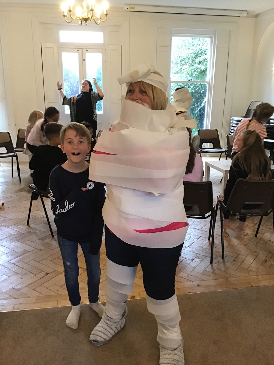 StCrossSchool's tweet photo. We haven’t let the rain stop us today! We have explored the beautiful grounds at Walsingham whilst having lots of fun and giggles! Here is a snapshot of our day... #year5 #walsinghamhouseatabbotswick #let’shopetheysleep #respect #faith #independence https://t.co/2wlUlRS3dE