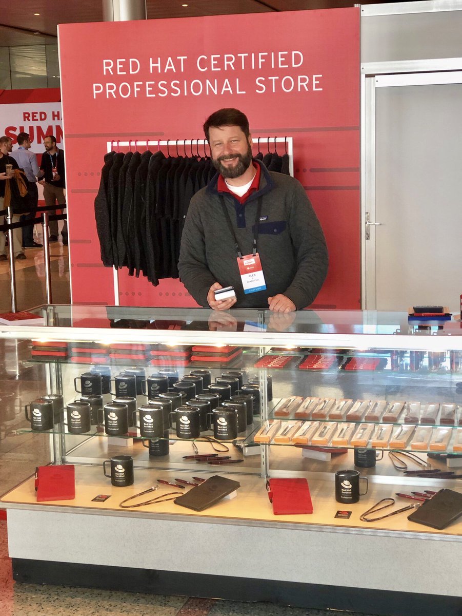 BrandFuel's tweet photo. New brand. New gear. Proud to support our clients and friends, @redhatinc at the #redhatsummit #redhatsummit2019 #branding #onsiteandonline #redhatcertified #redhatpartners #redhatbrand #thanksredhat https://t.co/PfVf3kmv9r