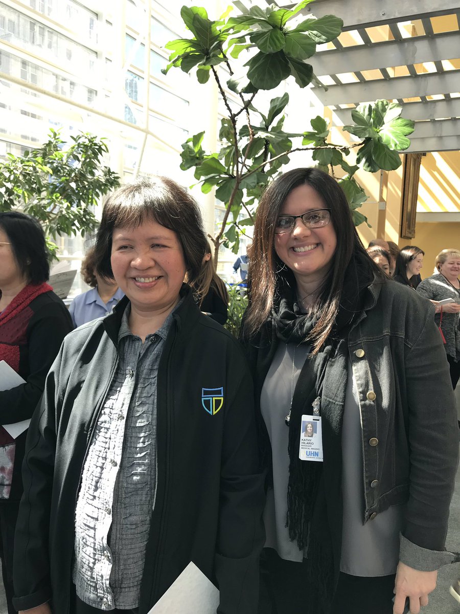 UT_CESHA's tweet image. Congrats Cherry and Kathy #30yearclub  @UHN #LongServiceRecognition