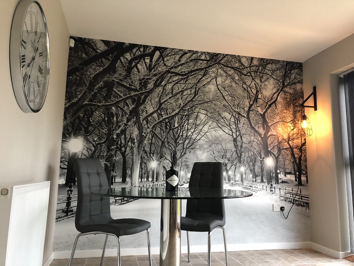 oneposhpad's tweet photo. Today’s clients.. who love Central Park in New York
So every morning they can have breakfast there and save the airfare! 
 info@oneposhpad.co.uk
Just me...professional, quality and affordable https://t.co/OJtVGrgQcw