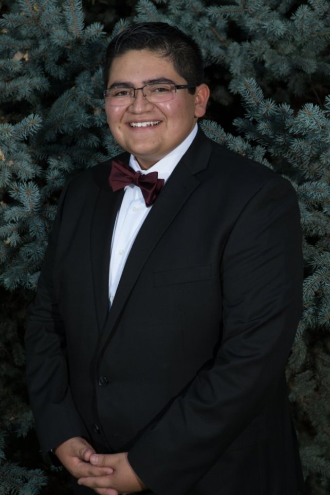 SoniaReports's tweet image. “I want the world to know that he was a kind, compassionate person who was selfless and gave up his life to protect others,” said Kendrick Castillo's father. "Our son paid the price &amp;amp; others were able to go home." #9NEWS #stemshooting