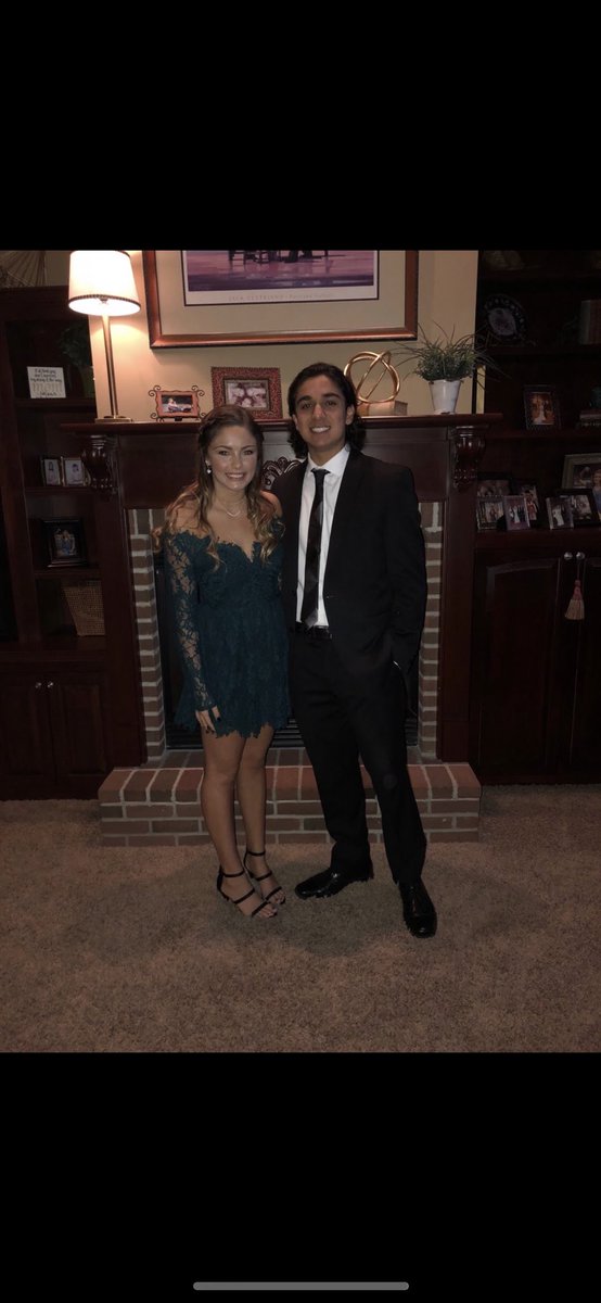 juliaivy16's tweet photo. Happy Birthday @gaitken19!!! Thanks for being a great friend, hope you have a great day 💗 love you lots 🎉🤩🎈 https://t.co/XcwEcrE1Ay