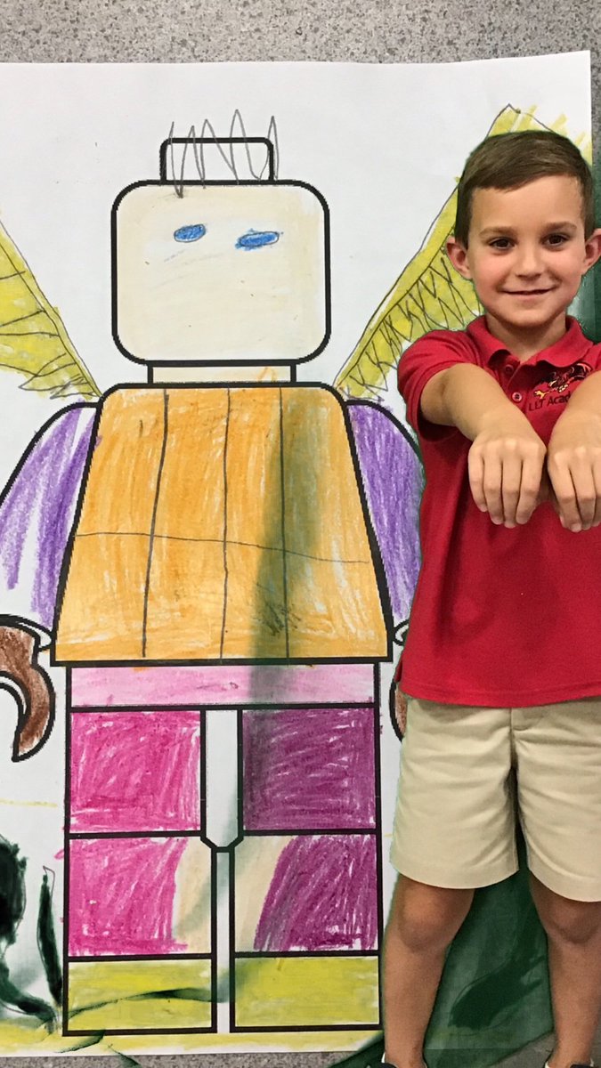 DoInkTweets's tweet image. RT @JohnsoncarART40: G1 played around with @DoInkTweets today to play with their own LEGO mini figures @LLTAcademy #lltelectives #ourlltstory  #doink #greenscreen