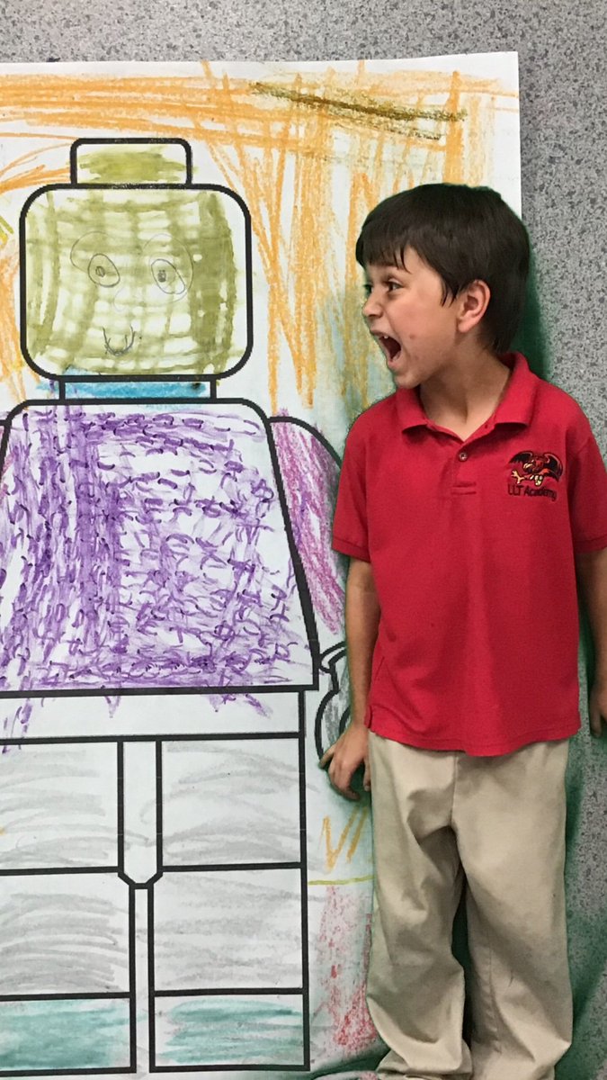 DoInkTweets's tweet image. RT @JohnsoncarART40: G1 played around with @DoInkTweets today to play with their own LEGO mini figures @LLTAcademy #lltelectives #ourlltstory  #doink #greenscreen