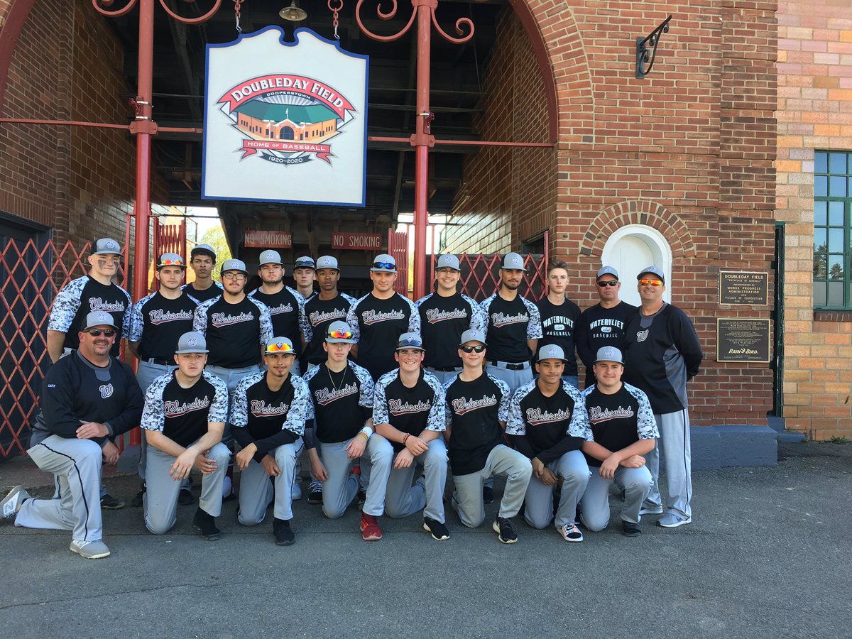 VlietcoachT's tweet image. Thanks @vlietschools @coachfoust for the opportunity to let these young men have a day.  Very proud of them. #WeAreVliet