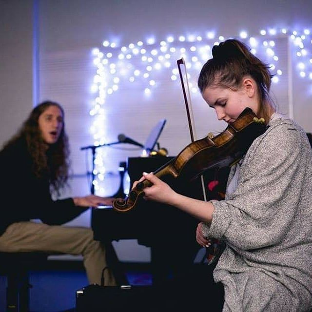 theMTspace's tweet photo. Our friends @yuvaartsproject hosted a fundraiser where people get to showcase their amazing talents!! Head to @yuvaartsproject to see the amazing reason behind the fundraiser!!!
#YUVAarts #Talents #MTSpace #KWArts https://t.co/VpLV0GMIgz