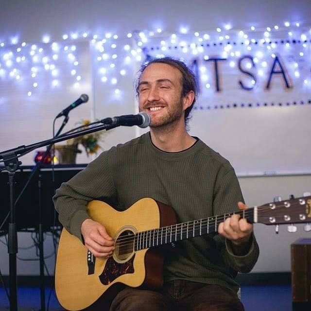 theMTspace's tweet photo. Our friends @yuvaartsproject hosted a fundraiser where people get to showcase their amazing talents!! Head to @yuvaartsproject to see the amazing reason behind the fundraiser!!!
#YUVAarts #Talents #MTSpace #KWArts https://t.co/VpLV0GMIgz