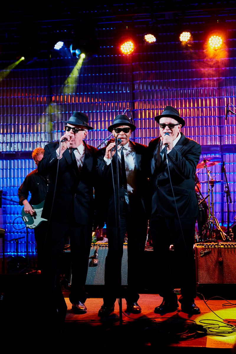 HamMusicCollect's tweet photo. Thank you for helping us reach our #MusicandMotion fundraising goal! Since 2010, #AIFEC has provided free access to musical instruments and quality music education to over 5000 children. Thank you to The Original Blues Brothers Band and @Strongmanmusic for rocking the house! https://t.co/NTdLBuCshY