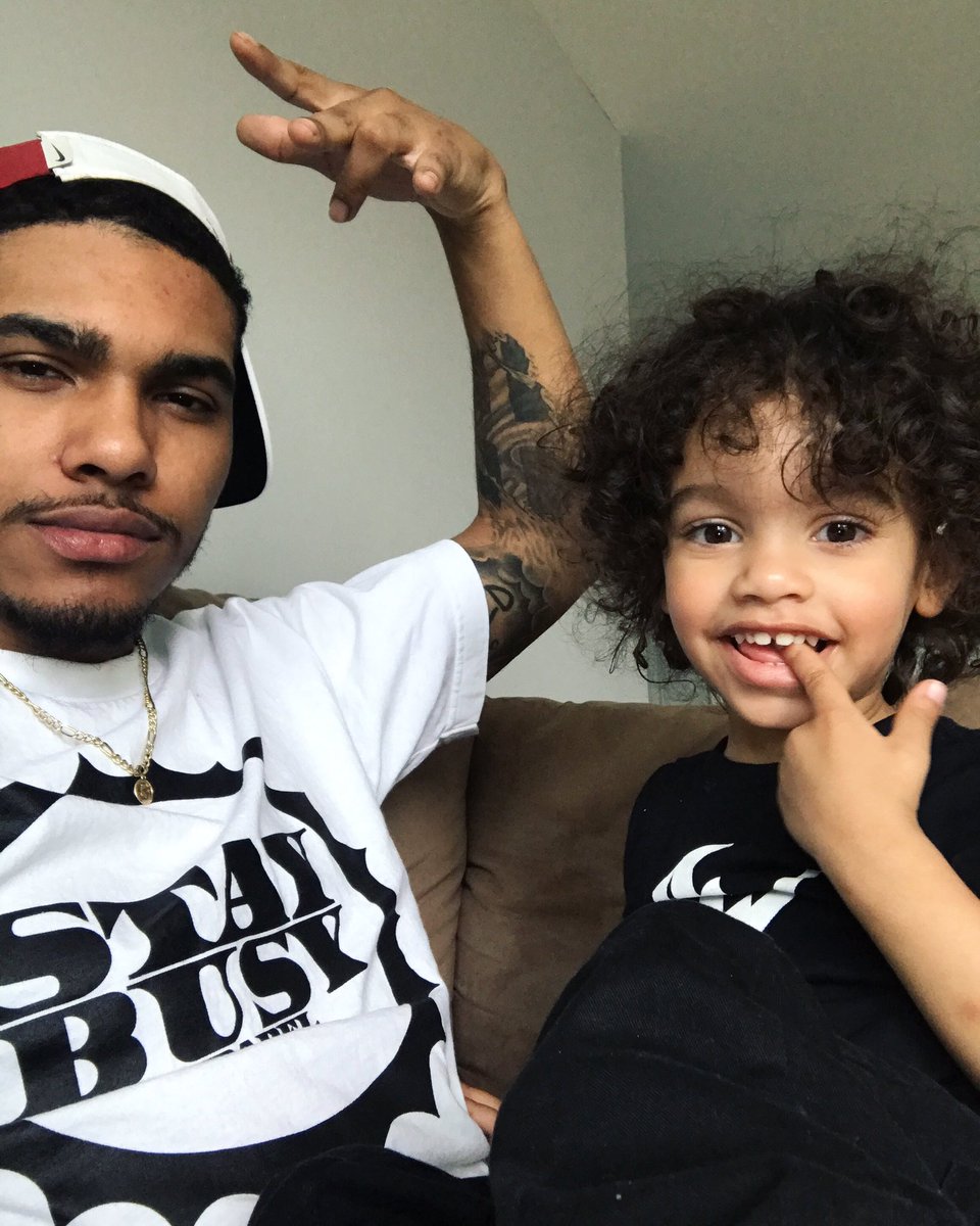 RjayNiice's tweet photo. Yo handsome you yo daddy son ❤️😈 https://t.co/E5WkVUThoj