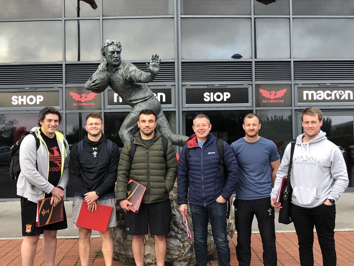 Aled Parry Coach Ed 🏴 (@aledparry) on Twitter photo Excellent evening at the <a href="/WRU_Community/">WRU Community - Wrth galon y genedl</a> level 3 final presentation nights. Well done on all the hard work. <a href="/CarmQuinsRFC/">Carmarthen Quins RFC</a> <a href="/RFCLlangennech/">Llangennech RFC</a> <a href="/MilfordHavenRFC/">Milford Haven RFC</a> <a href="/TumbleRFC/">Clwb Rygbi Y Tymbl</a> <a href="/scarlets_rugby/">Scarlets Rugby</a> <a href="/gmgcarms/">Carms GMG</a> <a href="/DistrictHGMG/">District H GMG</a> Excellent evening at the <a href="/WRU_Community/">WRU Community - Wrth galon y genedl</a> level 3 final presentation nights. Well done on all the hard work. <a href="/CarmQuinsRFC/">Carmarthen Quins RFC</a> <a href="/RFCLlangennech/">Llangennech RFC</a> <a href="/MilfordHavenRFC/">Milford Haven RFC</a> <a href="/TumbleRFC/">Clwb Rygbi Y Tymbl</a> <a href="/scarlets_rugby/">Scarlets Rugby</a> <a href="/gmgcarms/">Carms GMG</a> <a href="/DistrictHGMG/">District H GMG</a>