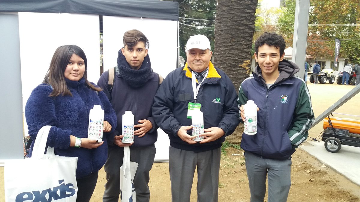 colegioagricNMV's tweet photo. #romeral visitando la Feria internacional de tecnologías agrícolas #IFTAgro2019 #talca #regiondelmaule #FelizMiércoles #curico #especialidadagropecuaria #agricultura @SoulxSol @leonardocanduri @AvilaAmdres @pablomelladoj @ClaraLu26512487 @agrolextopograf https://t.co/My8kXgBZdp