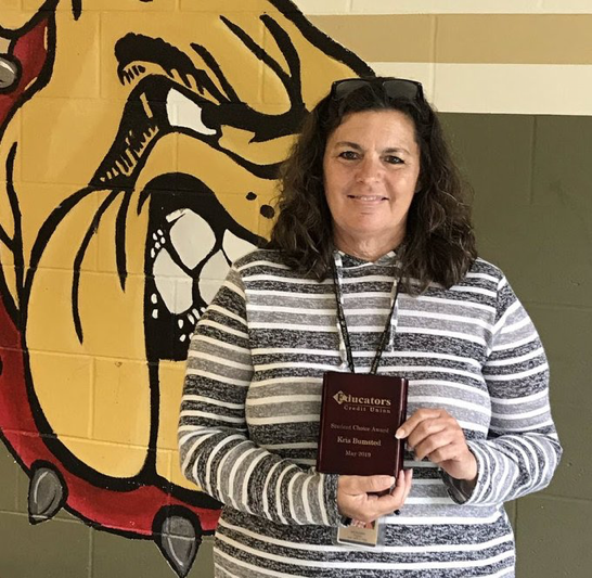 McGregor ISD's Kris Bumstead was recently awarded the Student's Choice Award from Educators Credit Union and KXXV. Congratulations, Kris, on this well-deserved recognition!