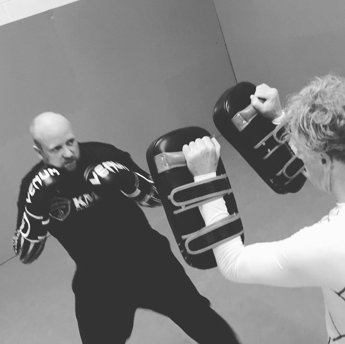 KMNewcastle's tweet photo. Combative’s and dealing with rear chokes in class! Awesome work guys and girls!
#contactcombat #selfdefence #newcastle #kravmaga https://t.co/pAbVHTZvFE