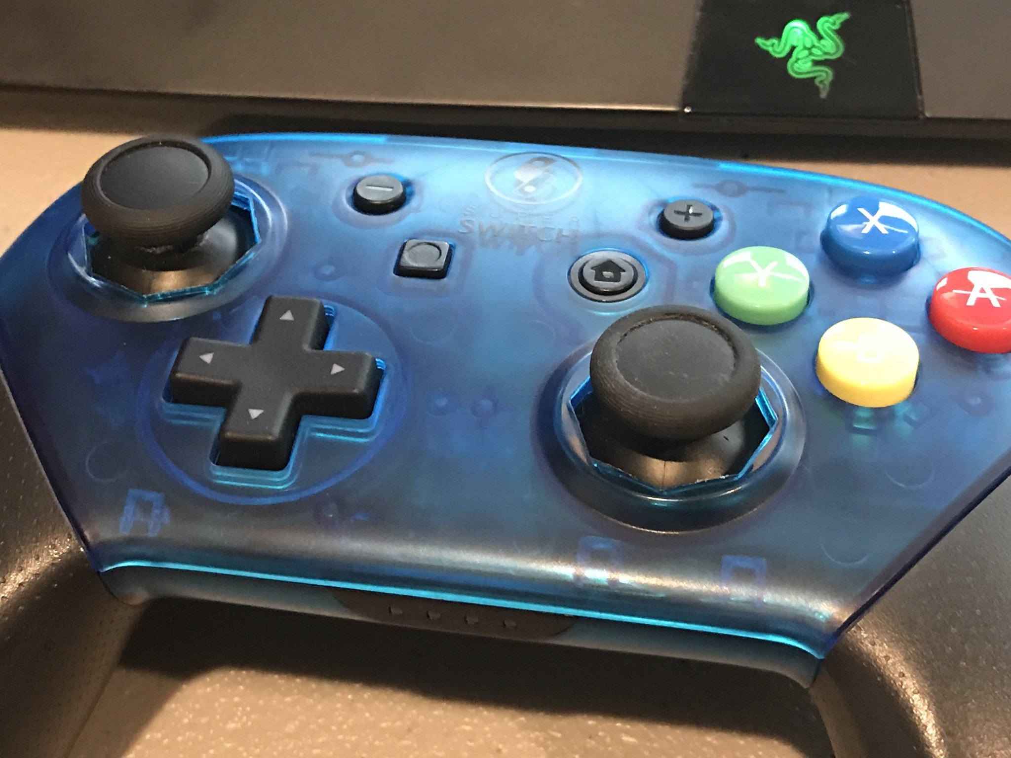 Brian Lee on X mmmMMM octagonal gates on switch pro controller feels nice https t M6pxm0DYBU X